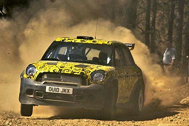 Oliveira im MINI S2000