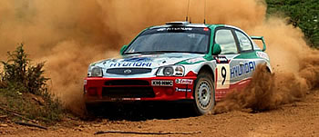 Loix und Kankkunen 2002 bei Hyundai.