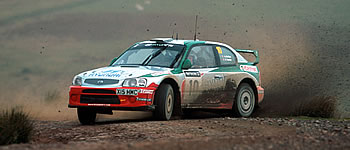 Hyundai will 2002 Platz vier in der Herstellerwertung.
