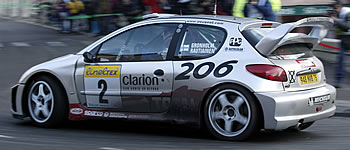 Peugeot 206 WRC erringt Punkte in Monte Carlo.