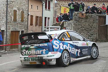 Francois Duval hetzt Chris Atkinson