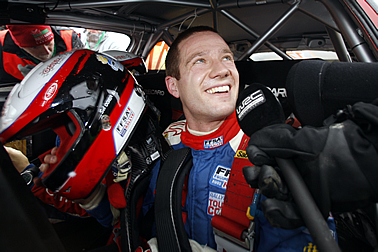 Ogier rollt sich ins Aus