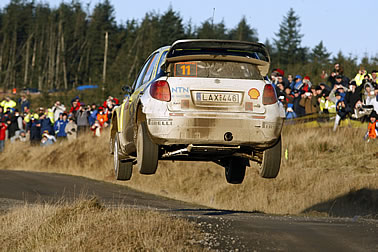 Suzuki in der Schwebe