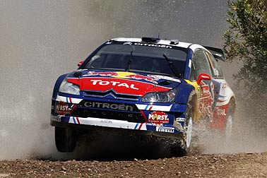 Ogier bezwingt Loeb