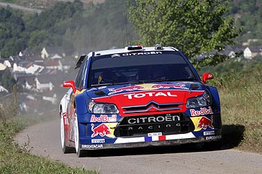 Loeb erobert Panzerplatte