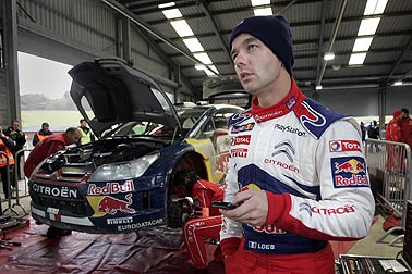 Loeb gewinnt Saisonfinale
