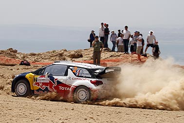 Ogier übernimmt die Führung