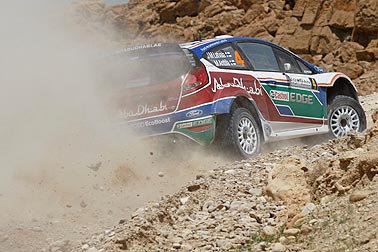 Latvala hält Druck nicht stand