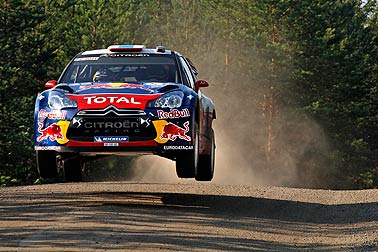 Loeb trotzt den Verfolgern