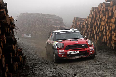 FIA kämpft um Mini