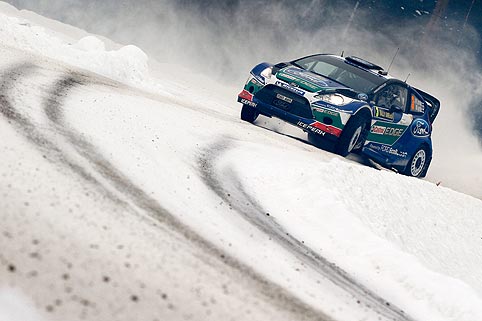 Latvala gewinnt vor Hirvonen