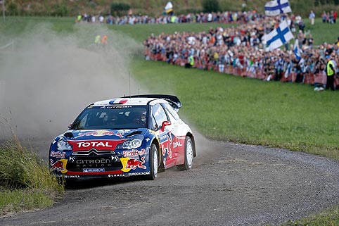Loeb trotz Problems weiter vorn