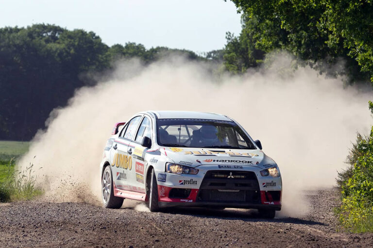 ELE Rally-Sieg für van den Heuvel