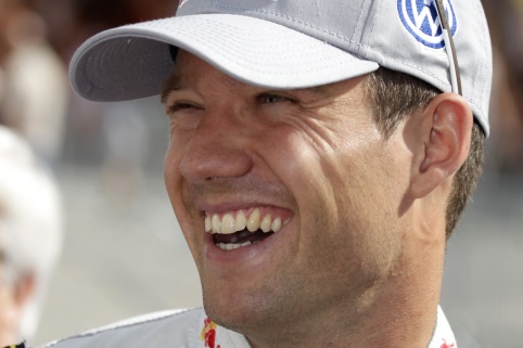 Ogier setzt sich ab