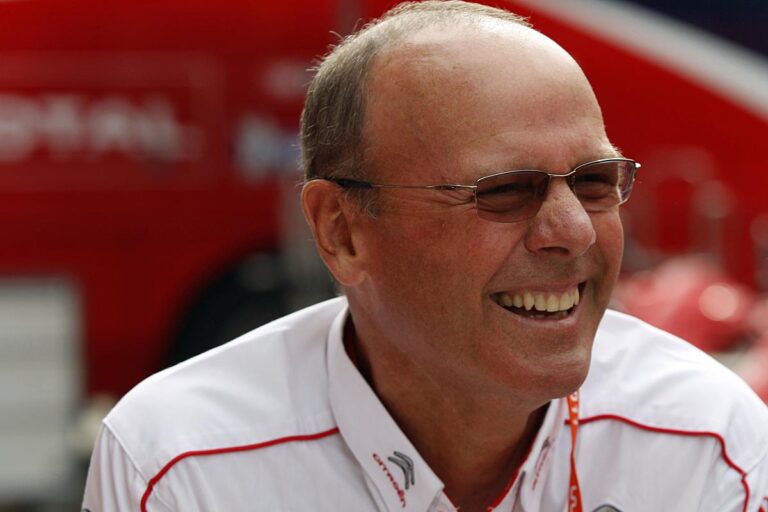 Quesnel: Mit Ogier wäre Citroën weiter vorn