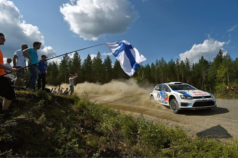 Hochspannung in Finnland