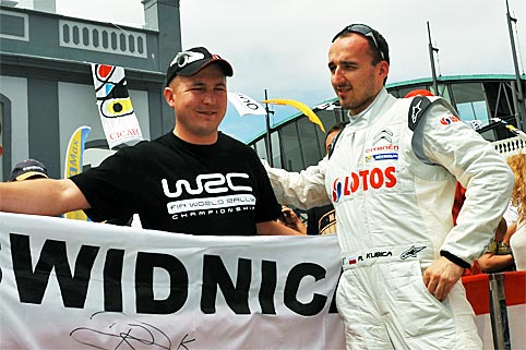 Kubica mit perfektem Einstand