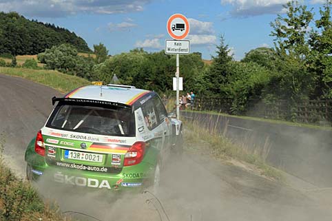 Skoda vor Porsche unter der Wartburg