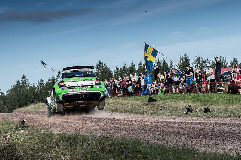 WRC2-Titelkampf: Skoda setzt alle Hebel in Bewegung