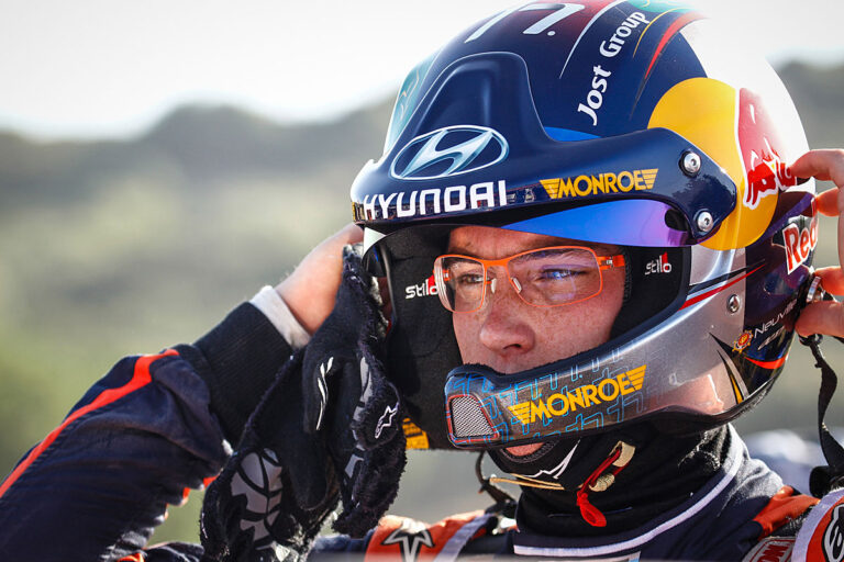 Hyundai: Neuville muss Platz für Paddon machen