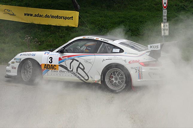 Timo Bernhard gewinnt erneut