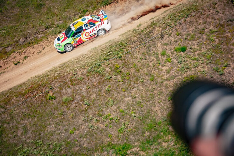 Borys Gandzha in der Ukraine vorn