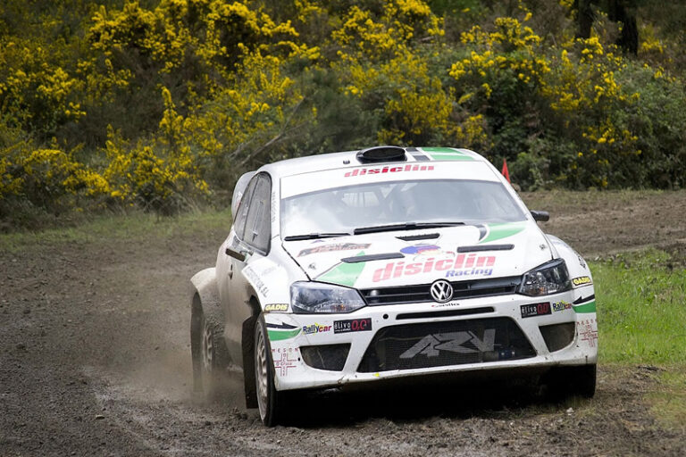 Vidal verteidigt Schottertitel in Spanien