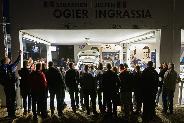 Scharfe Kritik an Polens Zeitplan