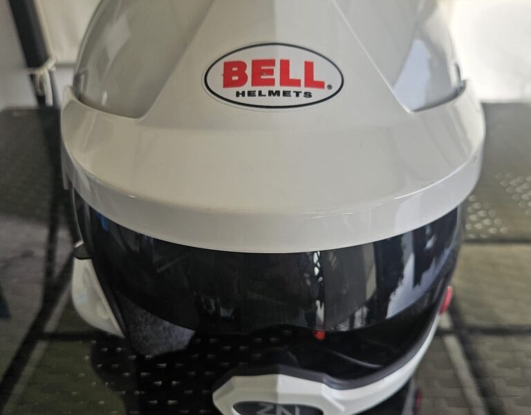 BELL MAG-10 Rally Pro Helm (Gr.61)
