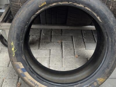 Michelin M20 & 21 In 235/40R18