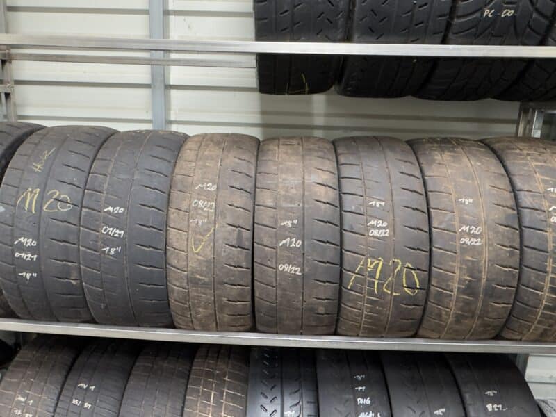 Michelin M20 & 21 In 235/40R18