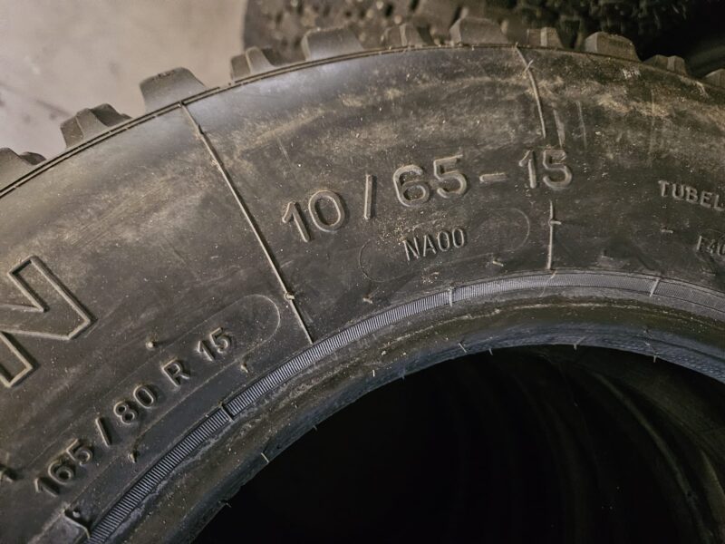 Michelin NA00 Spikes 165/80R15