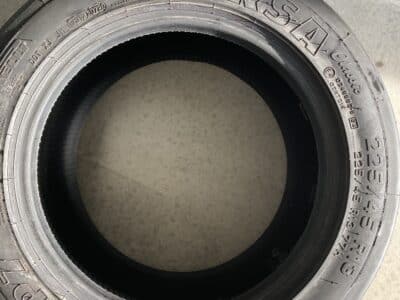 Pirelli P7 Corsa 225/45R13 in D7 Einzelstück