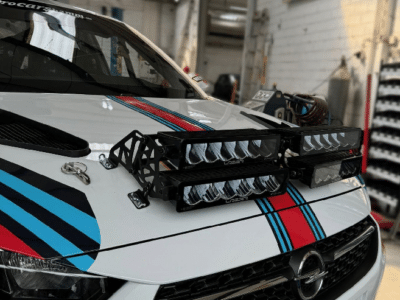 Rallye-Kit mit Lazer Carbon-6 Scheinwerfer