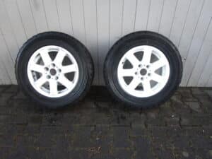 Rallye Schotter Reifen 205/65 R15 6Jx15 ET 45