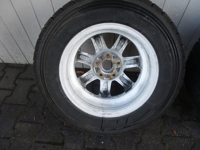 Rallye Schotter Reifen 205/65 R15 6Jx15 ET 45
