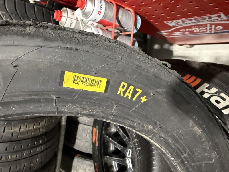 Diverse Pirelli Reifen – 17 Zoll