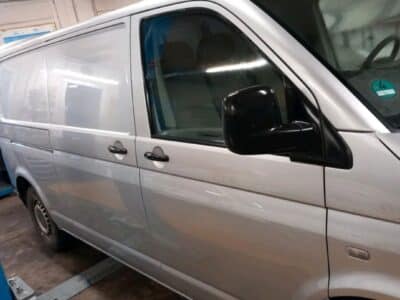 VW Transporter Kastenwagen T5/langer Radstand 2.5Ltr 96 kw