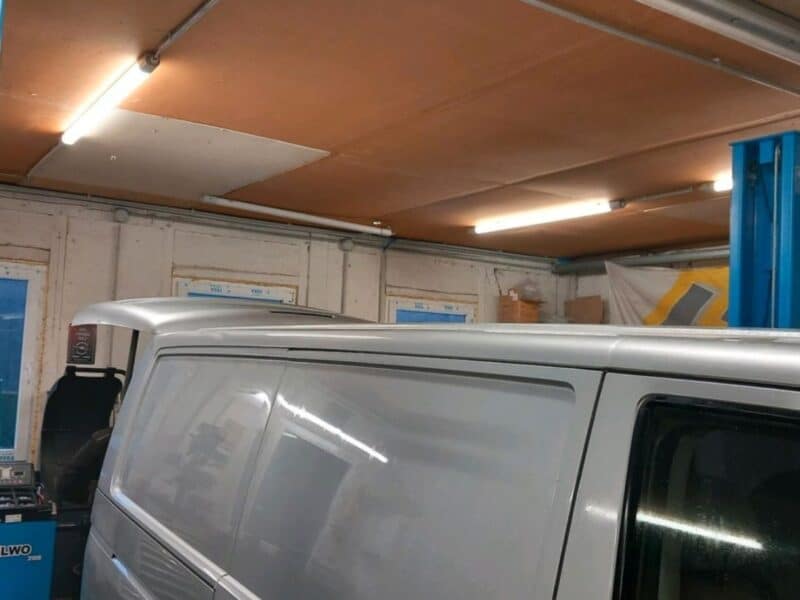 VW Transporter Kastenwagen T5/langer Radstand 2.5Ltr 96 kw