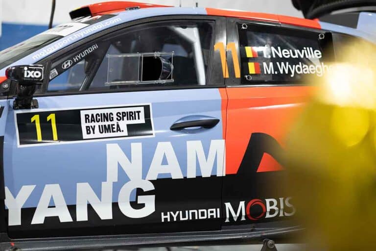 Rallye Schweden: Neuville setzt Bestzeit im Shakedown