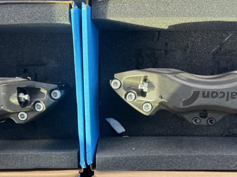 Alcon Bremssättel NEU Fiesta/208 Rally4