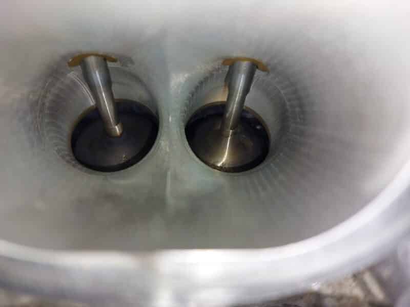 Zylinderkopf Citroen C2R2max komplett