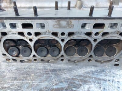 Zylinderkopf Citroen C2R2max komplett