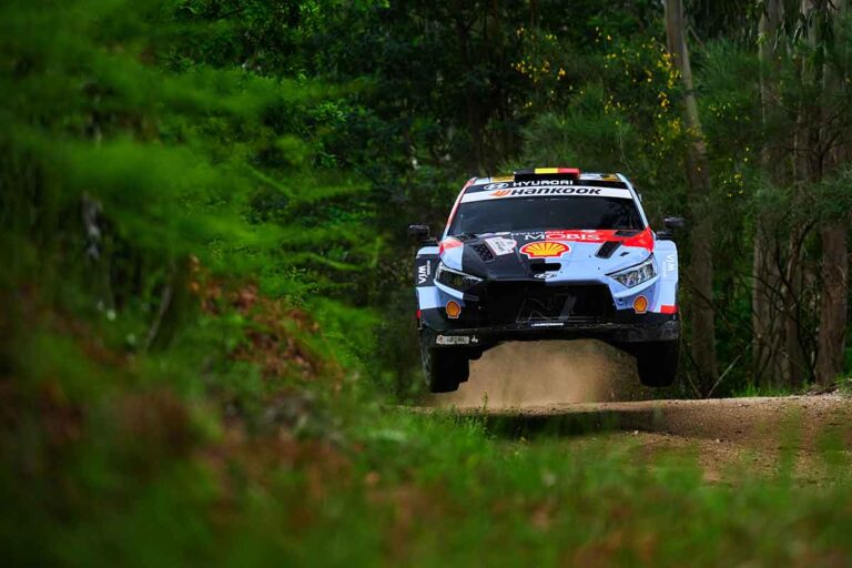 Neuville gewinnt Rallye Portugal – Ogier im Pech