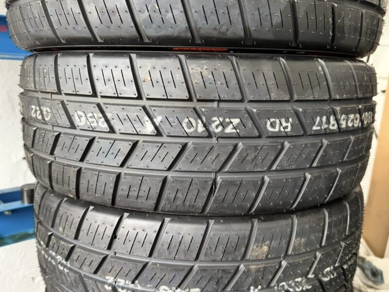 Pirelli RA7+ und Hankook Asphalt, Regen u. Schotter Reifen neu und gebraucht