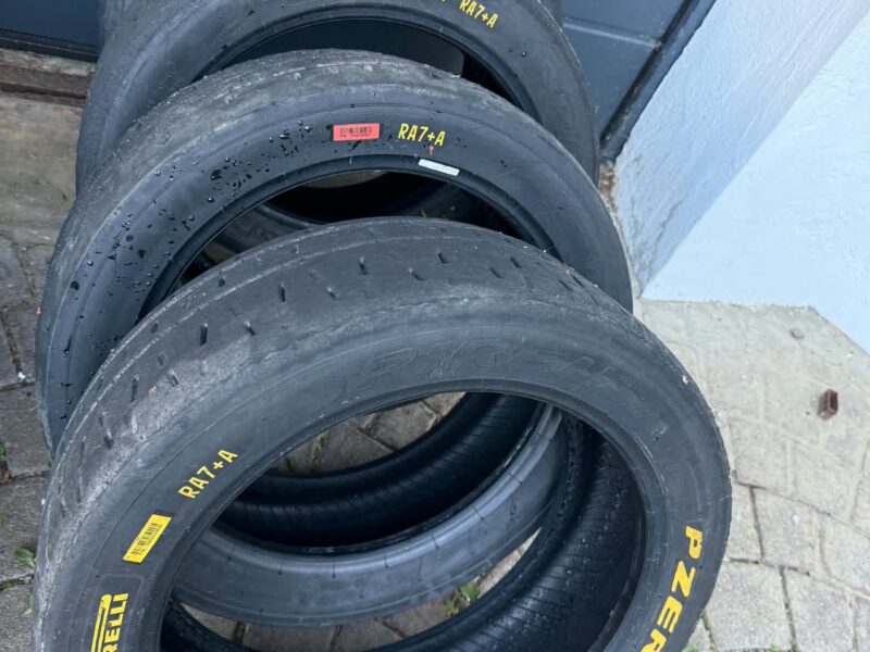 Pirelli RA7+ und Hankook Asphalt, Regen u. Schotter Reifen neu und gebraucht