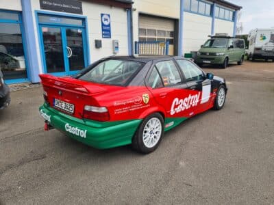 BMW 325i
