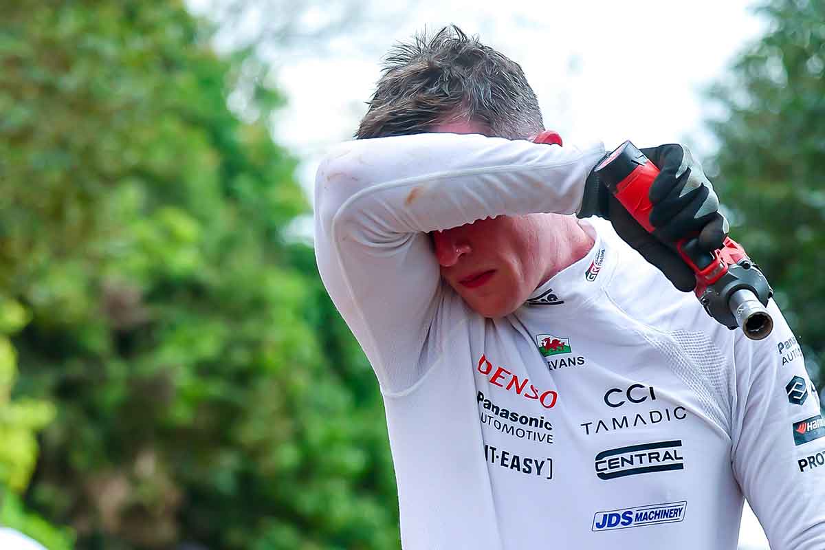 Rallye Paraguay: Weiteres Reifenchaos – Pajari führt