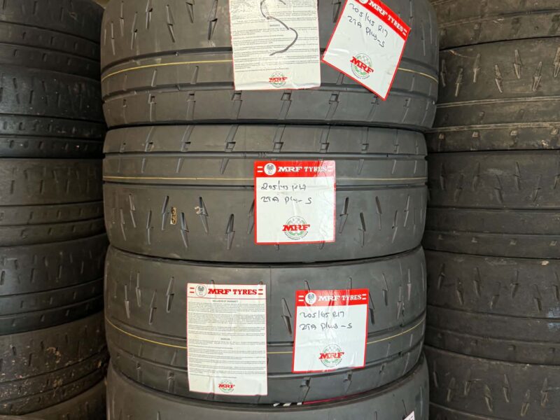17-18 Slicks