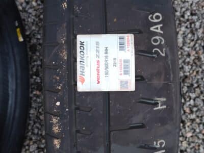 2 neue Hankook Z215 t32
